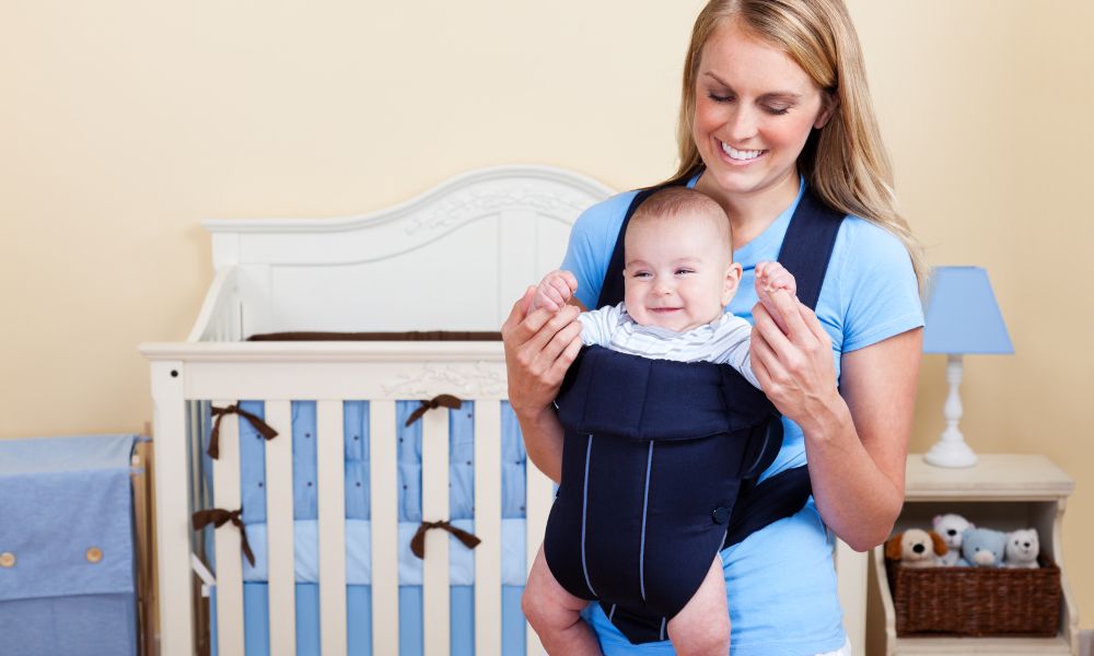 Baby Carriers: convenient way to keep your baby close, stay in skin-to-skin contact and keep your hands free for multitasking