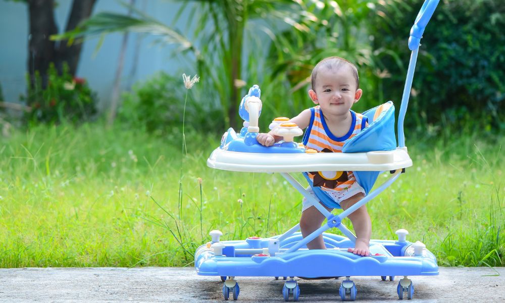The Best Baby Walkers are fantastic tools that assist in a baby's development and provide entertainment.